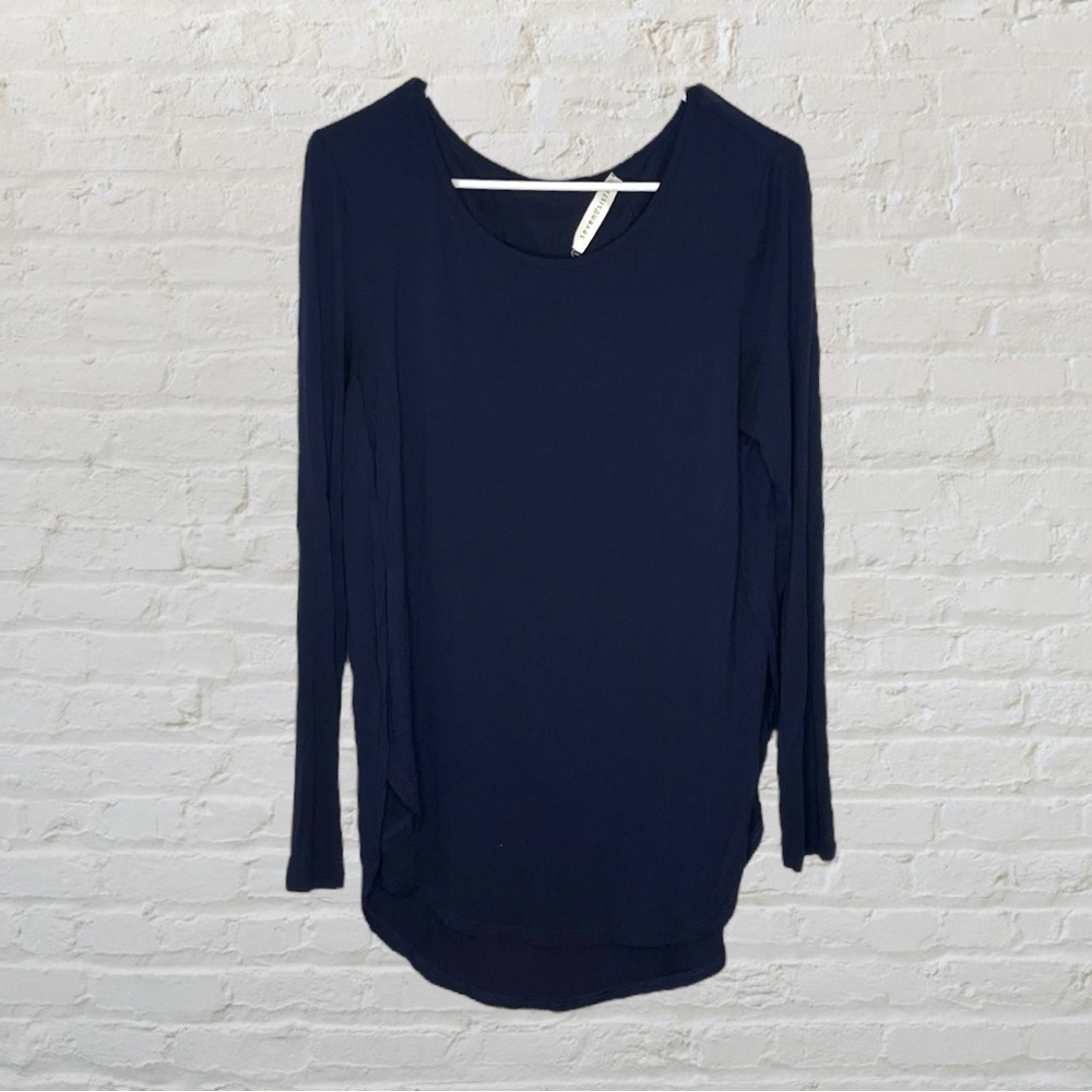 Seven Sisters Side-Slit Slouchy Long-Sleeve​